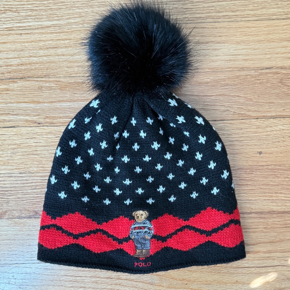Ralph Lauren beanie with bear. Brand new/Unisex